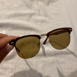 Sunglasses brown